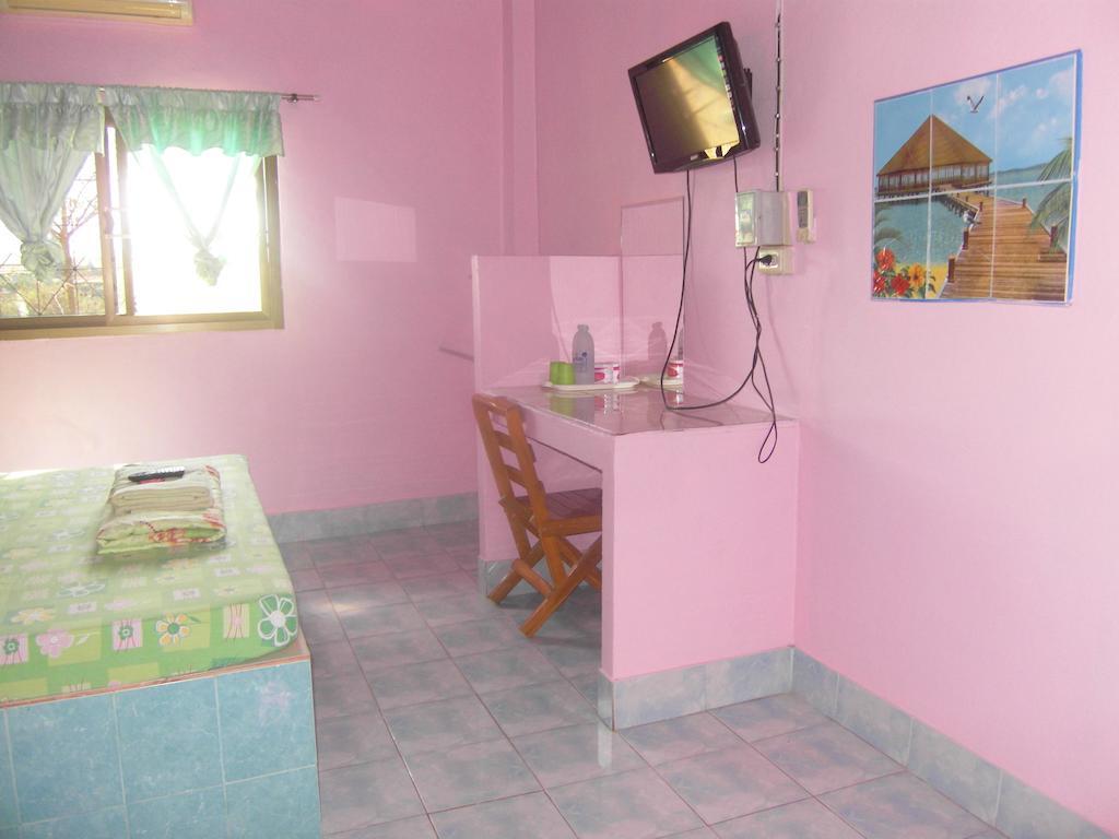 Ruengsrisiri Guesthouse Σουκοτάι Δωμάτιο φωτογραφία